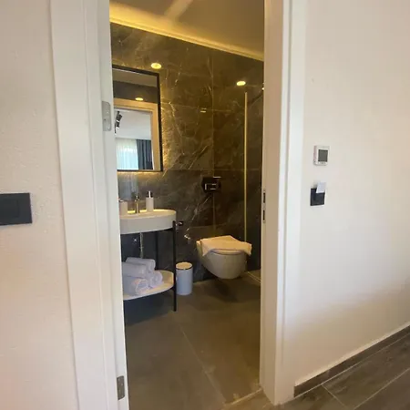Cagdas Hotel *